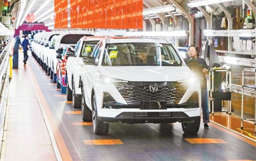 重慶“渝車出?！毙袆?dòng)方案發(fā)布 2027年智能網(wǎng)聯(lián)新能源汽車出口劍指1200億元